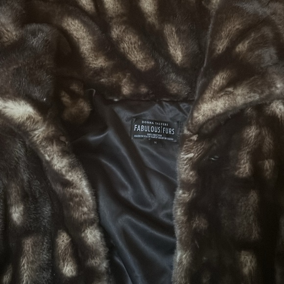 Donna salyers faux fur coat - medium preloved - Picture 2 of 10